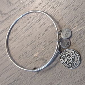 Alex and Ani Aunt Bracelet